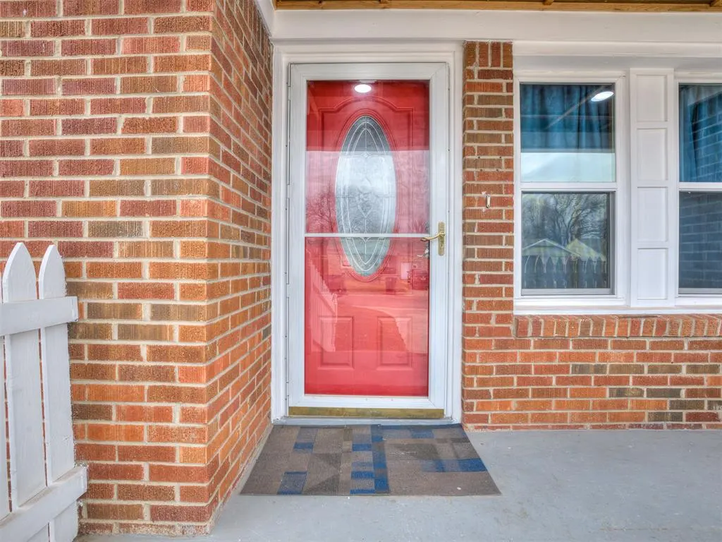 Photo 4 — 4028 NW 11th Street, Oklahoma City, OK 73107