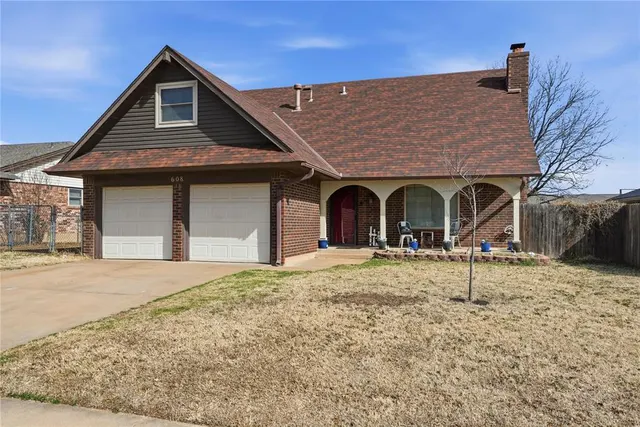 Photo 3 — 608 S Patterson Drive, Moore, OK 73160