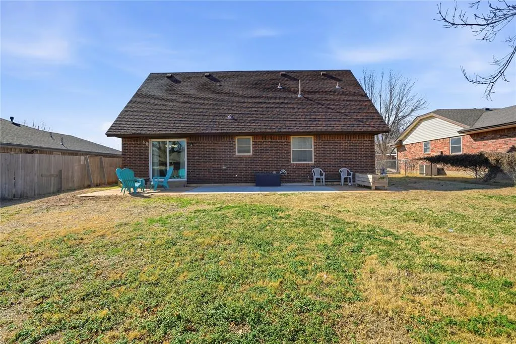 Photo 33 — 608 S Patterson Drive, Moore, OK 73160