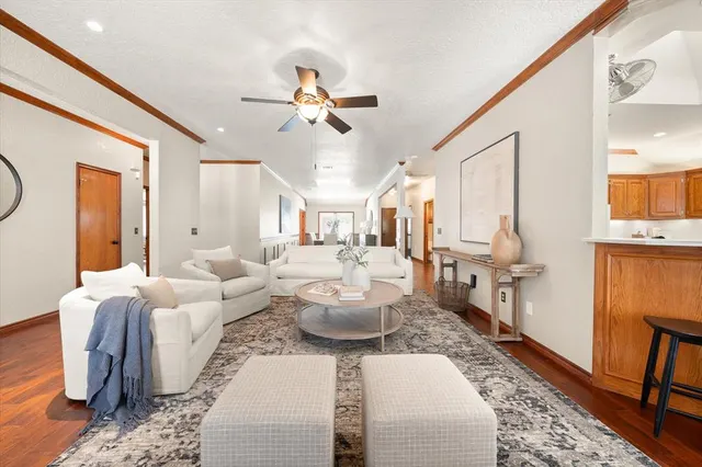 Photo 5 — 24101 N Western Avenue, Edmond, OK 73025