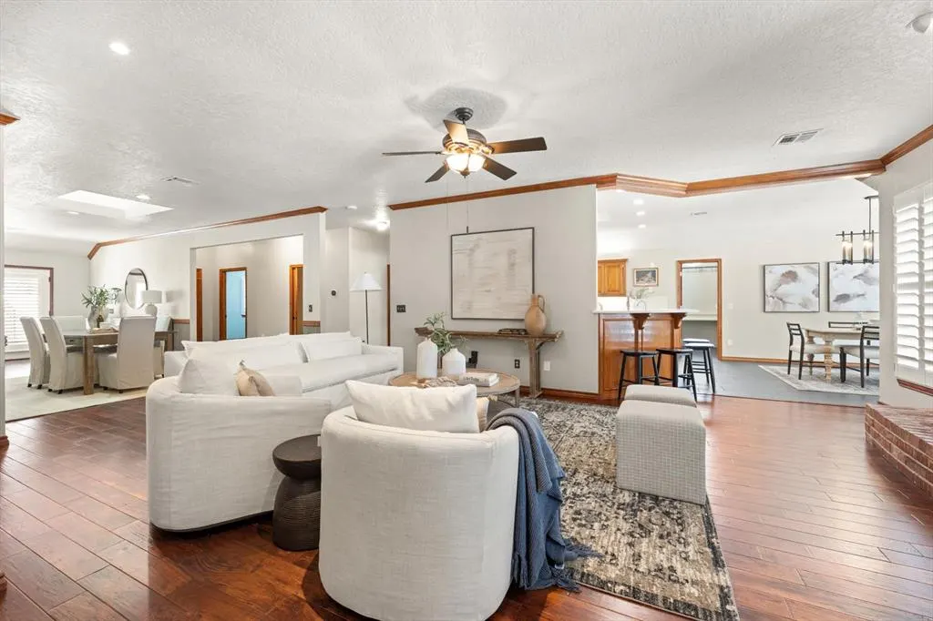 Photo 4 — 24101 N Western Avenue, Edmond, OK 73025