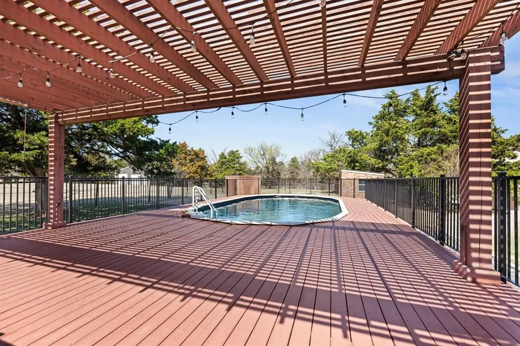 Photo 44 — 24101 N Western Avenue, Edmond, OK 73025