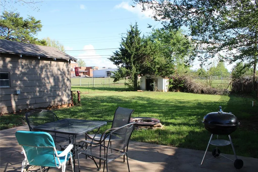 Photo 33 — 930 Maple Street, Yukon, OK 73099