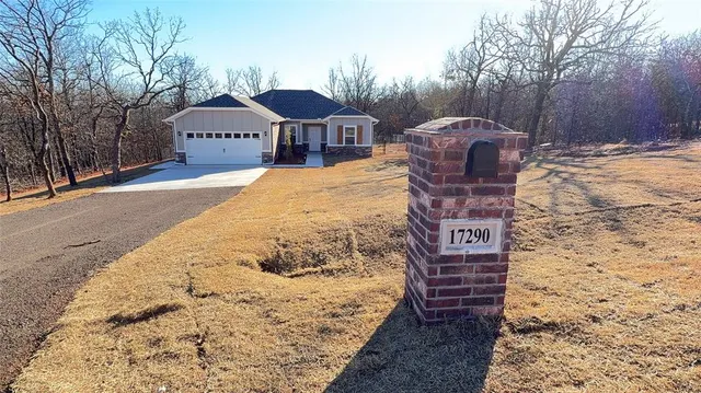 Front exterior — 17290 Lantana Loop, Newalla, OK 74857