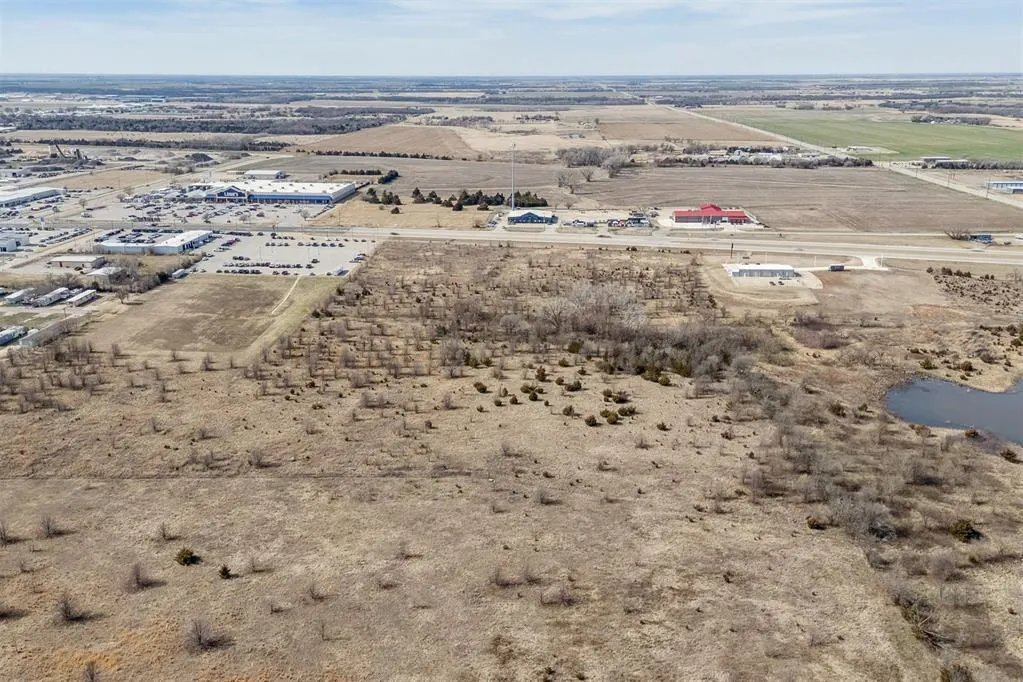 Photo 36 — 14th St & E Hubbard Rd, Ponca City, OK 74604