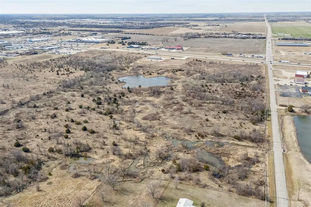 Photo 44 — 14th St & E Hubbard Rd, Ponca City, OK 74604