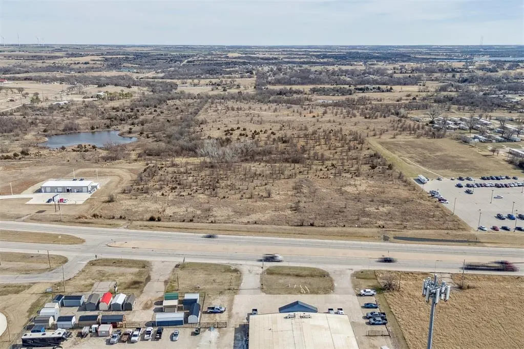 Photo 11 — 14th St & E Hubbard Rd, Ponca City, OK 74604