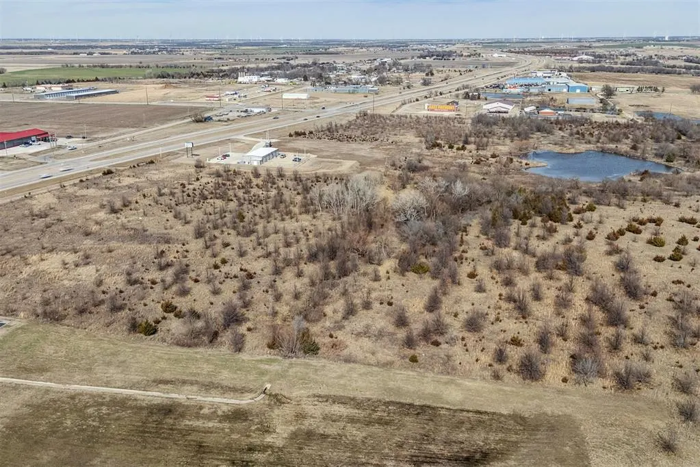 Photo 35 — 14th St & E Hubbard Rd, Ponca City, OK 74604