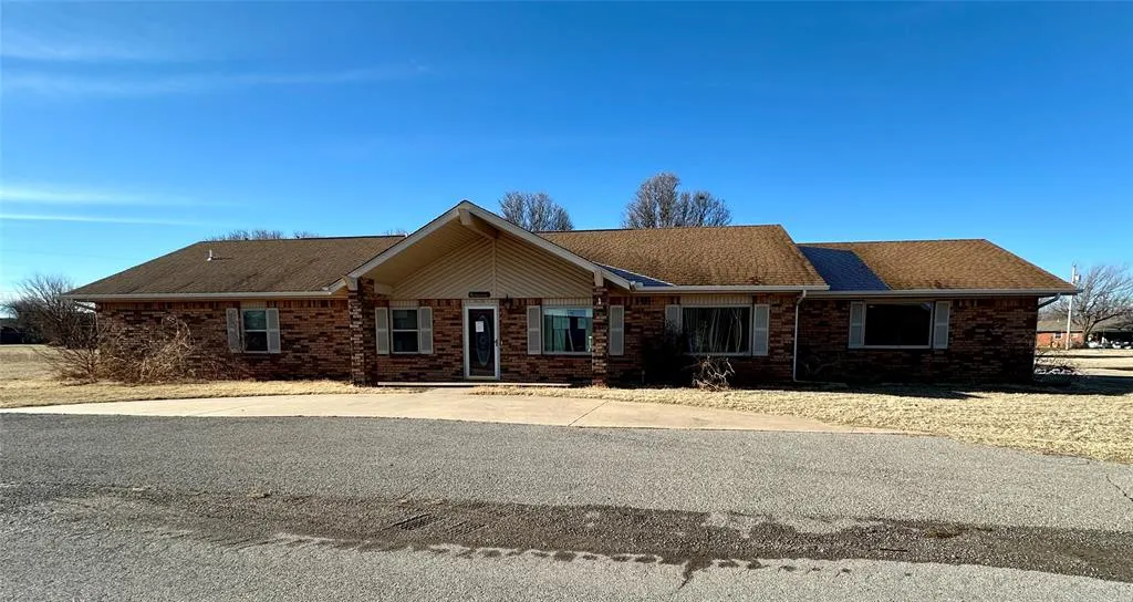 Front exterior — 414 Washington, Corn, OK 73024