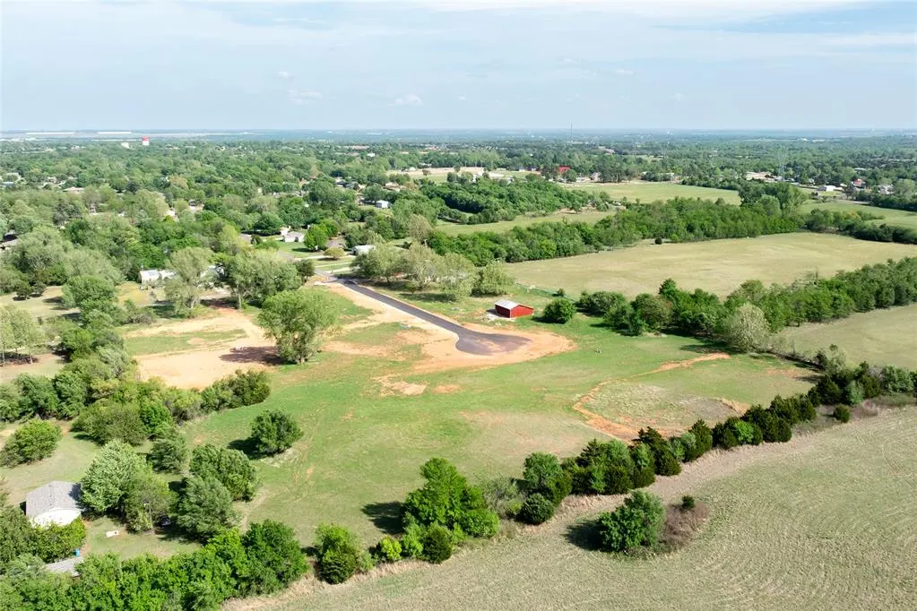 Photo 7 — E Lily Lane, Mustang, OK 73064