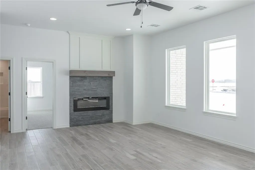 Photo 5 — 1162 NW 10th Terrace, Newcastle, OK 73065