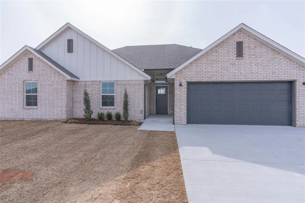 Photo 3 — 1162 NW 10th Terrace, Newcastle, OK 73065