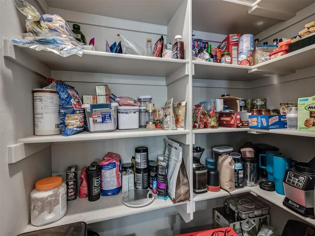 Photo 15 — 19210 Hidden Pines Drive, Norman, OK 73026