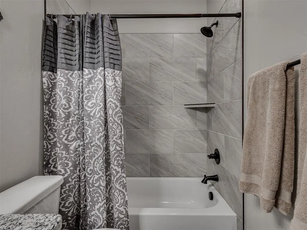 Photo 27 — 19210 Hidden Pines Drive, Norman, OK 73026