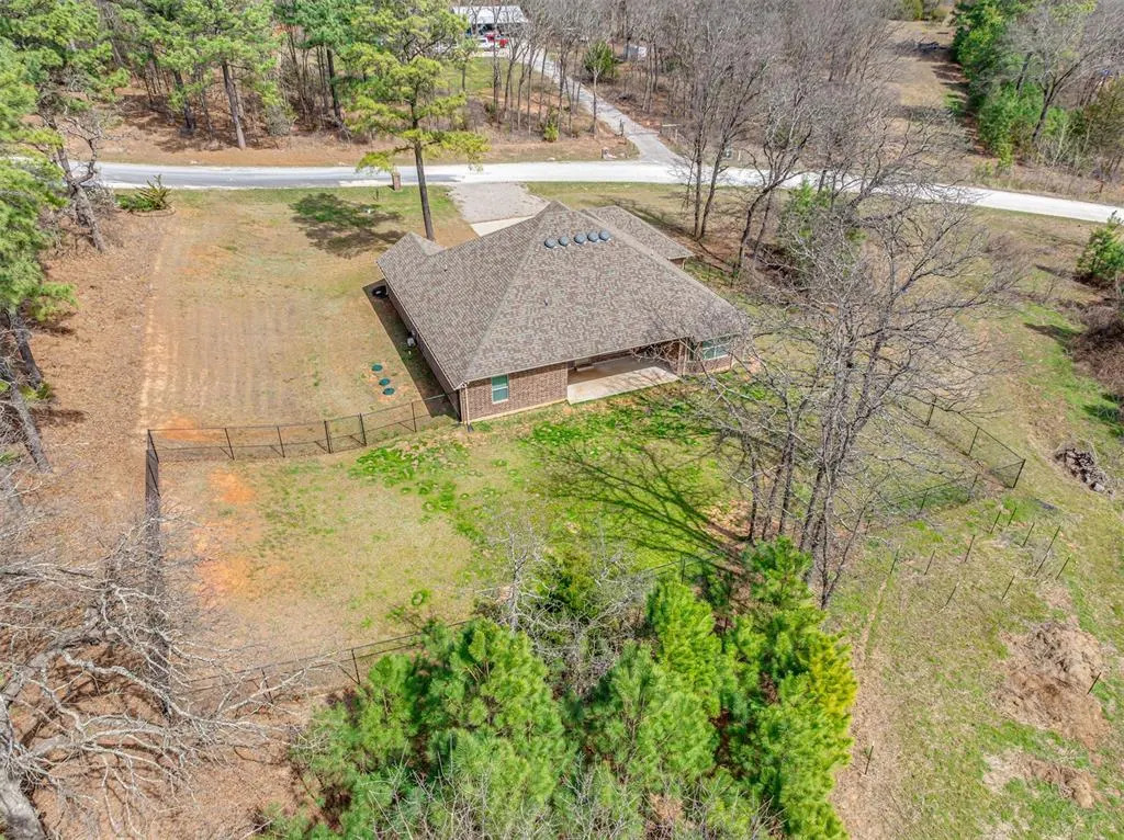 Photo 44 — 19210 Hidden Pines Drive, Norman, OK 73026