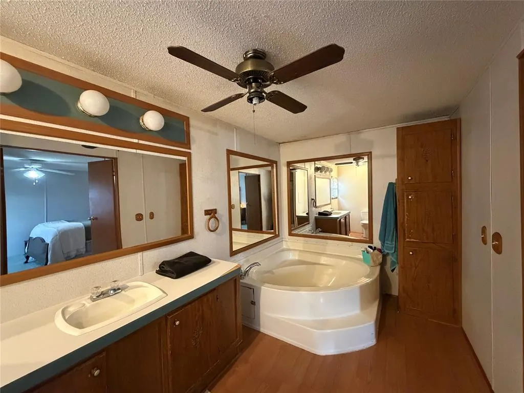 Photo 14 — 116 County Road 1170, Minco, OK 73059