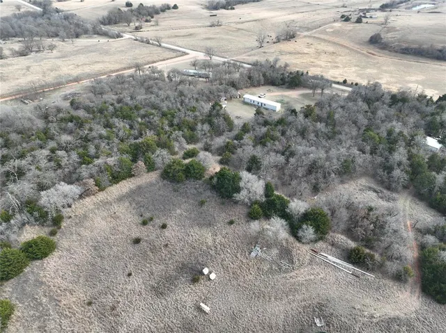 Photo 4 — 116 County Road 1170, Minco, OK 73059