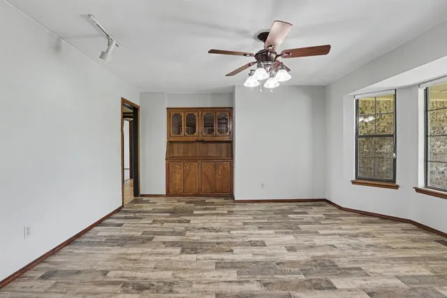 Photo 5 — 11212 N Ann Arbor Avenue, Oklahoma City, OK 73162