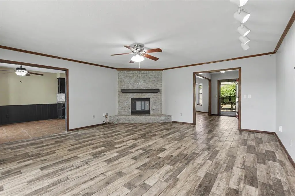 Photo 3 — 11212 N Ann Arbor Avenue, Oklahoma City, OK 73162