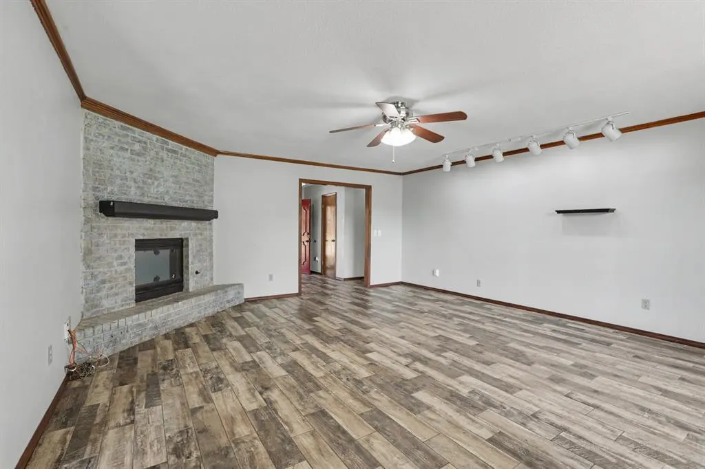 Photo 6 — 11212 N Ann Arbor Avenue, Oklahoma City, OK 73162