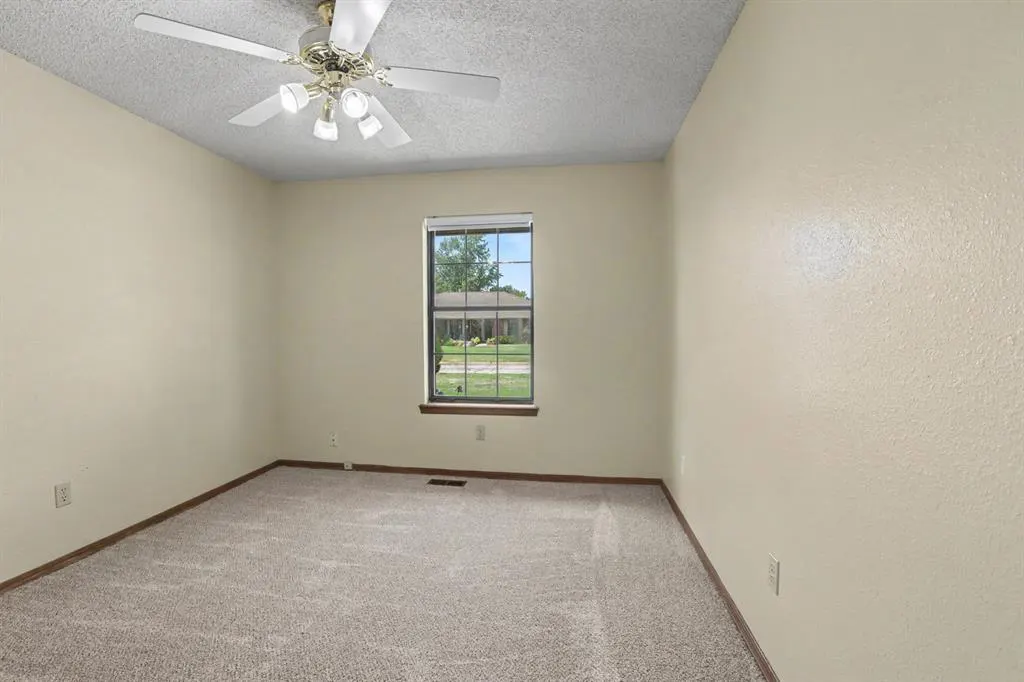 Photo 25 — 11212 N Ann Arbor Avenue, Oklahoma City, OK 73162