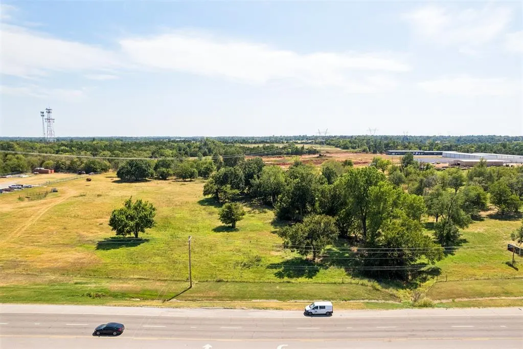 Front exterior — 0000 N 23rd Street, Harrah, OK 73045