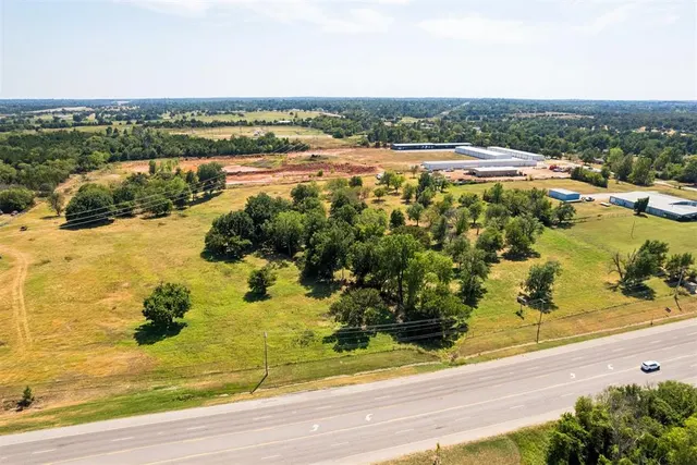 Photo 2 — 0000 N 23rd Street, Harrah, OK 73045