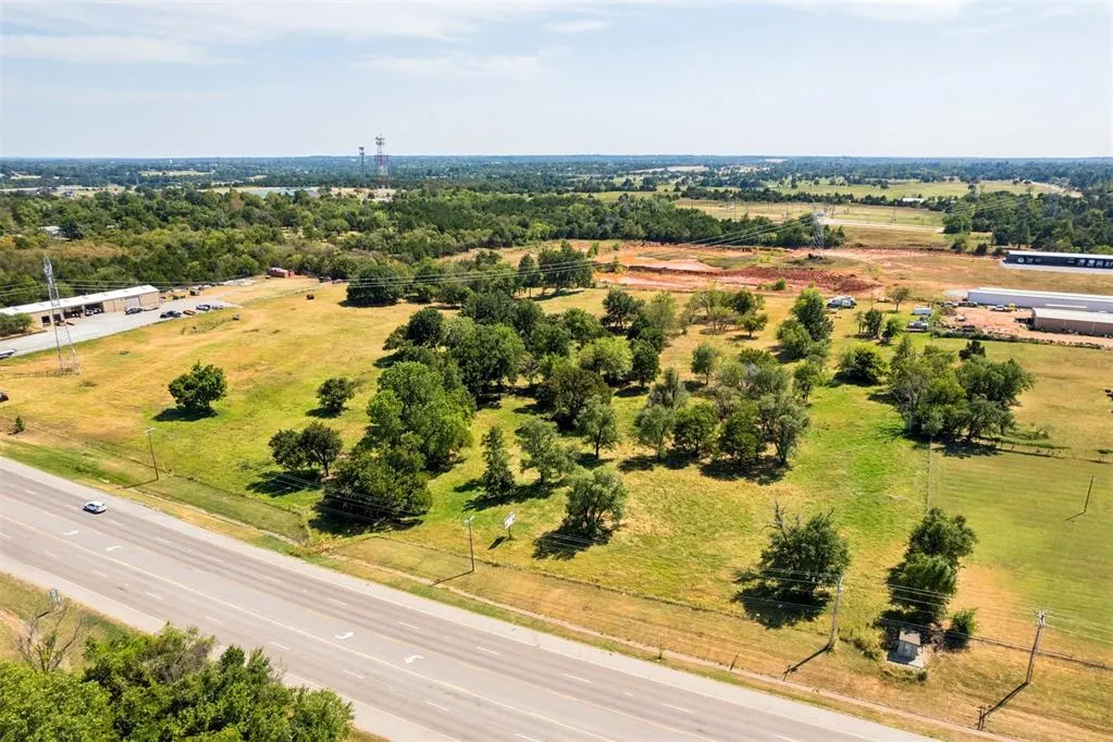 Photo 4 — 0000 N 23rd Street, Harrah, OK 73045