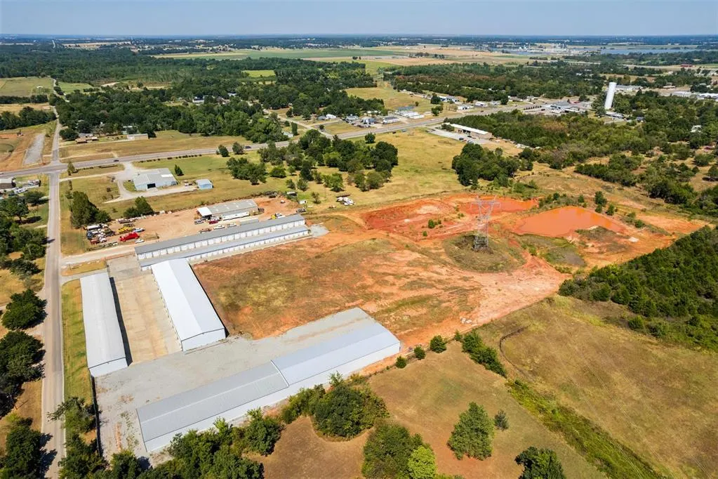 Photo 14 — 0000 N 23rd Street, Harrah, OK 73045