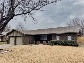 Sold home at 2116 Fox Avenue
