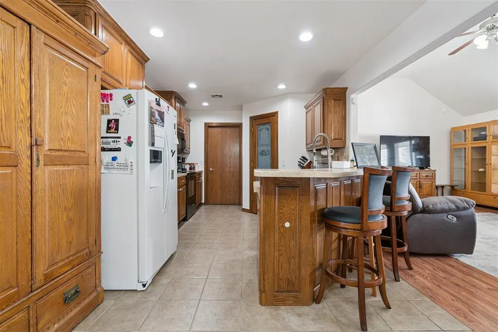 Photo 16 — 1617 SE 5th Street, Newcastle, OK 73065