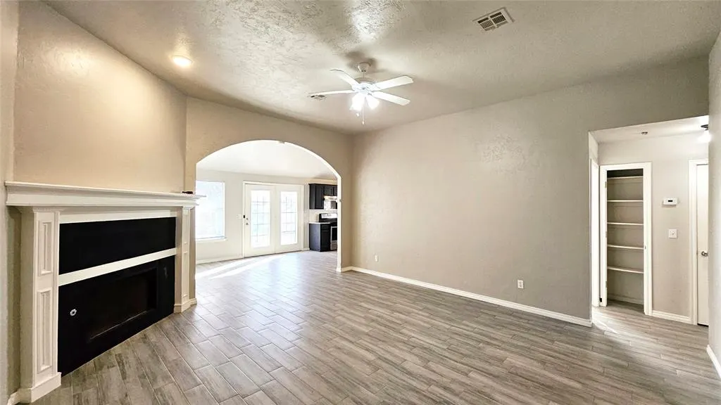 Photo 4 — 2137 Harbor Drive, Norman, OK 73071