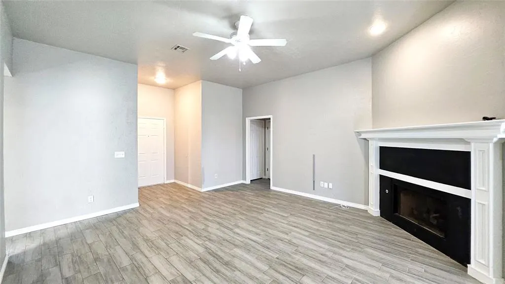 Photo 6 — 2137 Harbor Drive, Norman, OK 73071