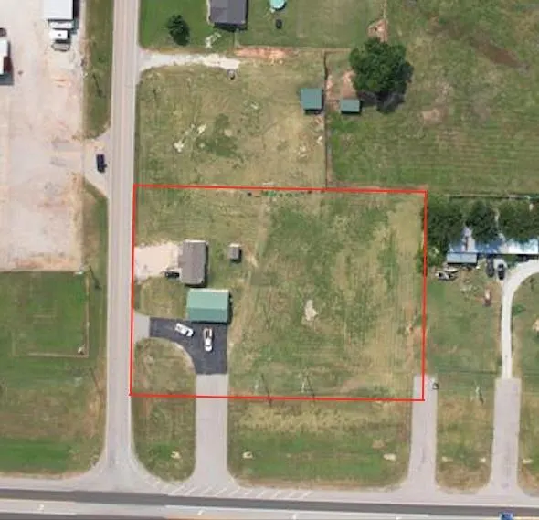 Photo 2 — 55968 Moccasin Tail Road, Prague, OK 74864