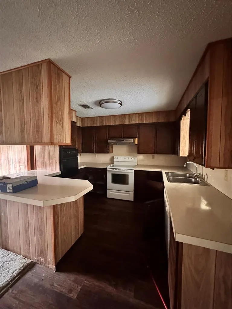 Photo 11 — 1792 Holly Creek Road, Broken Bow, OK 74728