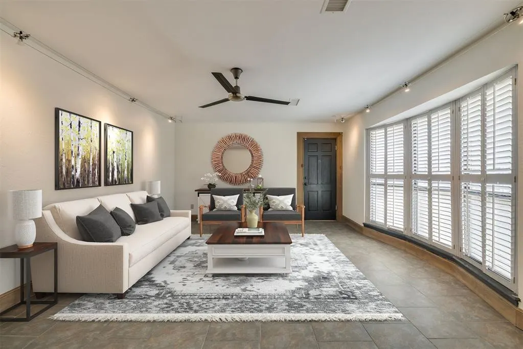 Photo 5 — 2527 NW 62nd Street 214, Oklahoma City, OK 73112