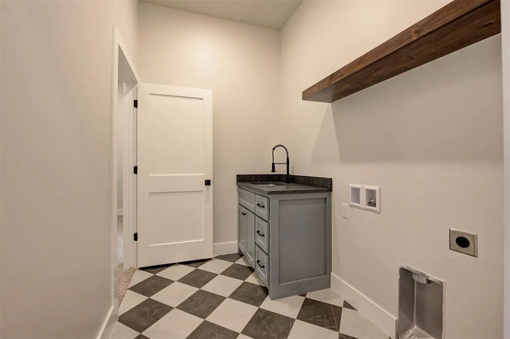 Photo 18 — 7924 NE Eagle Drive, Piedmont, OK 73078