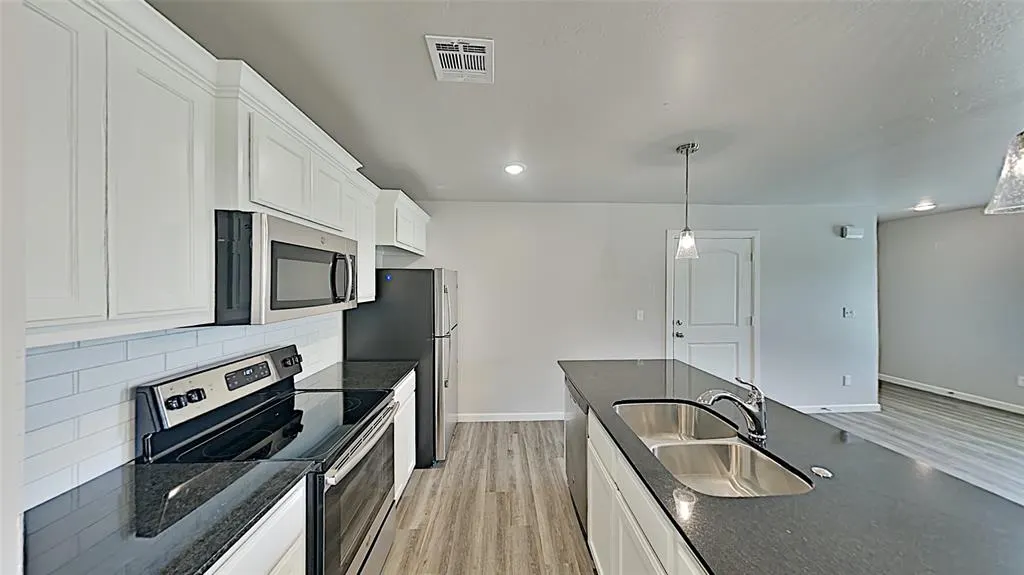 Photo 8 — 1300 NW 111TH Street, Oklahoma City, OK 73114