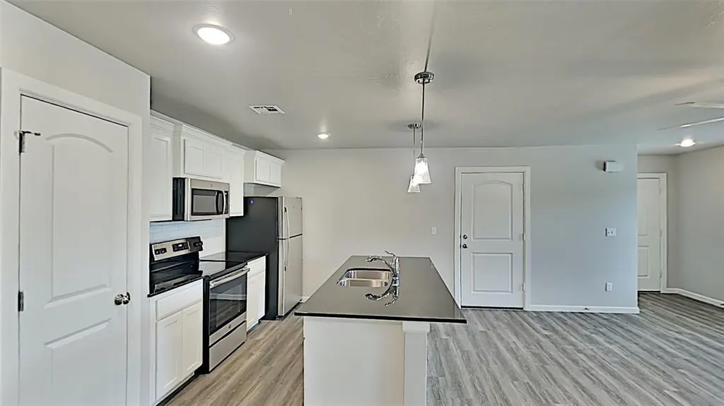 Photo 9 — 1300 NW 111TH Street, Oklahoma City, OK 73114