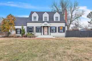 Sold home at 1919 N Union Avenue
