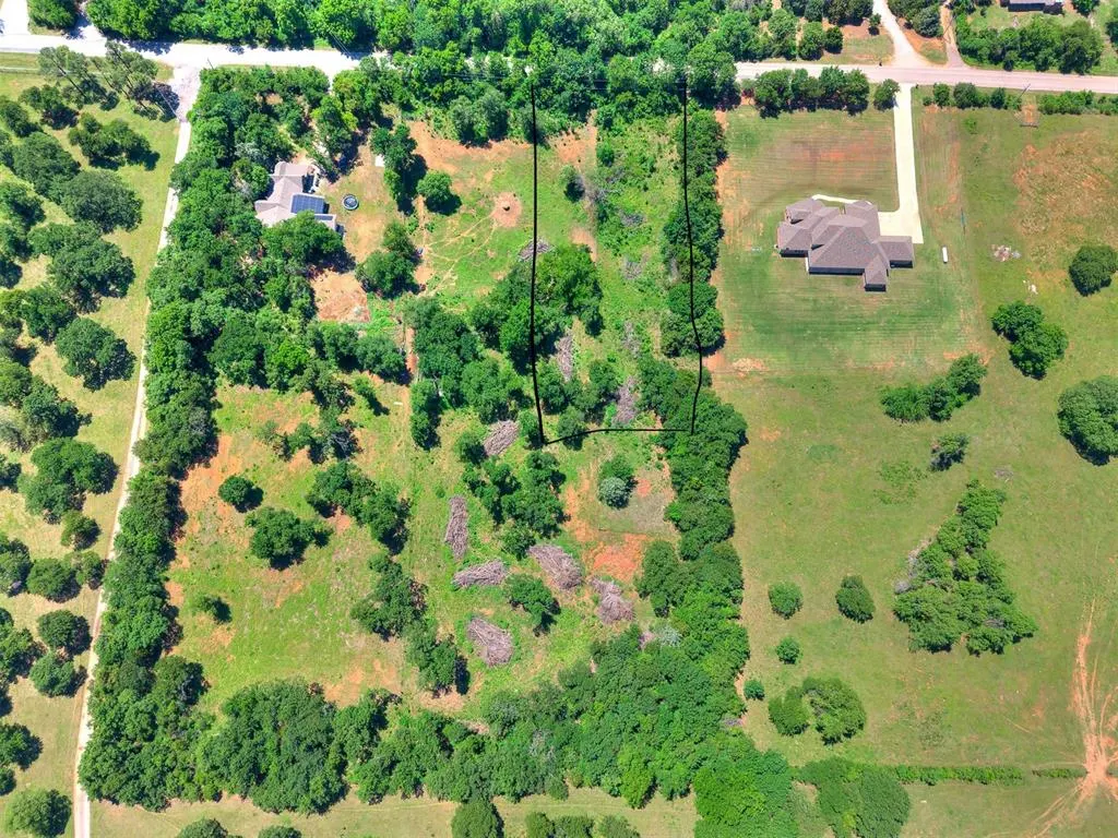 Photo 2 — 5101 E Wilshire Boulevard, Oklahoma City, OK 73121