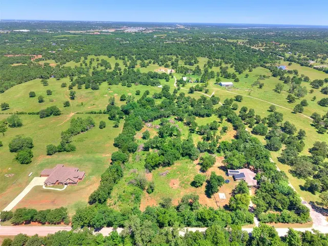 Photo 6 — 5101 E Wilshire Boulevard, Oklahoma City, OK 73121