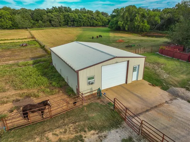 Photo 7 — 12951 N County Road 3250, Pauls Valley, OK 73075