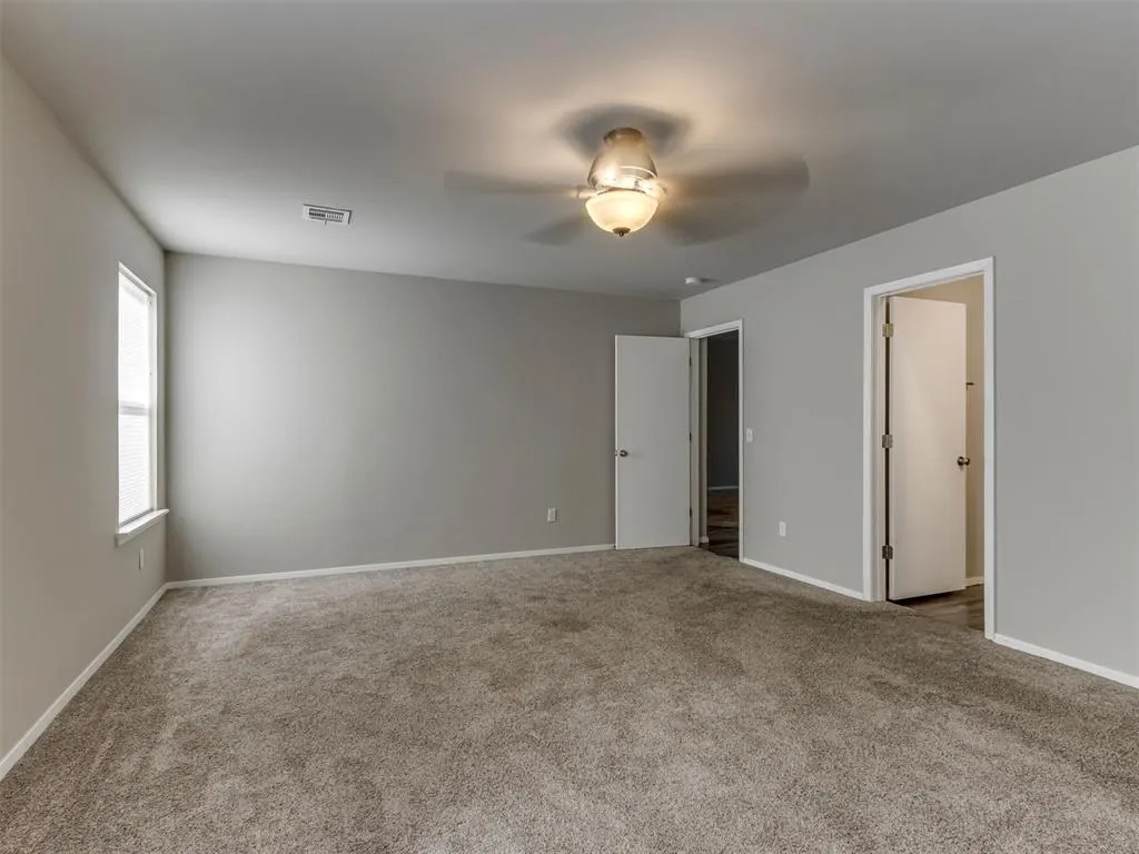Photo 18 — 1865 Jack Rabbit Lane, El Reno, OK 73036