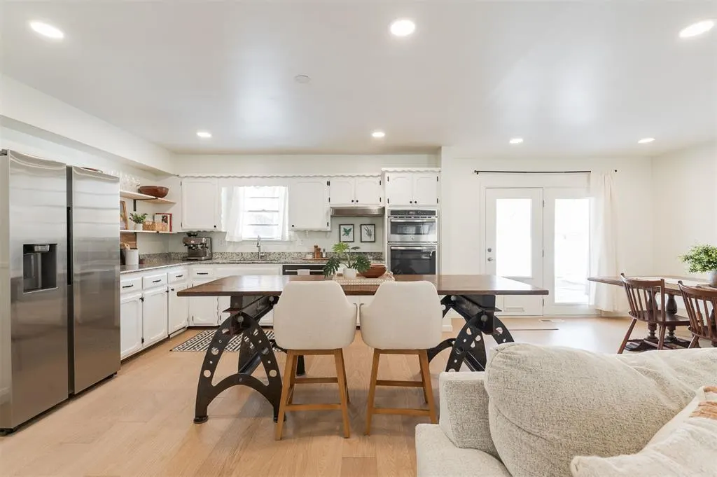 Photo 10 — 1221 Briarwood Drive, Edmond, OK 73034