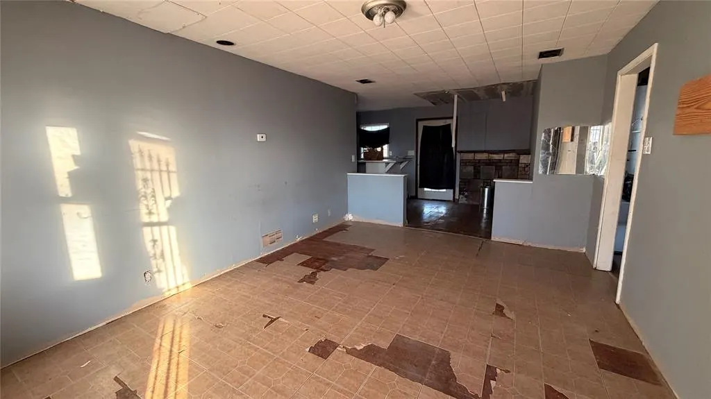Photo 2 — 1422 W Wheeler Street, Shawnee, OK 74801