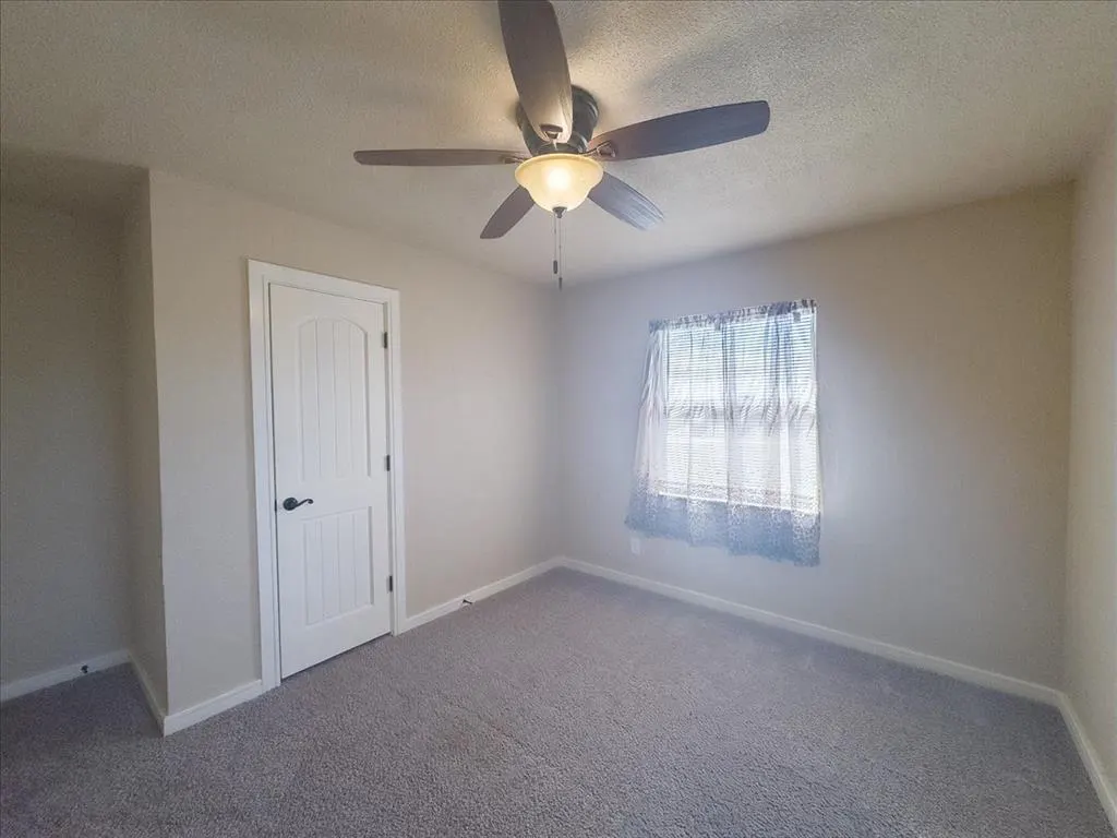 Photo 15 — 25025 100th Street, Maysville, OK 73057