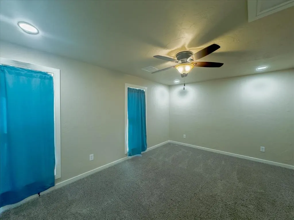 Photo 26 — 25025 100th Street, Maysville, OK 73057