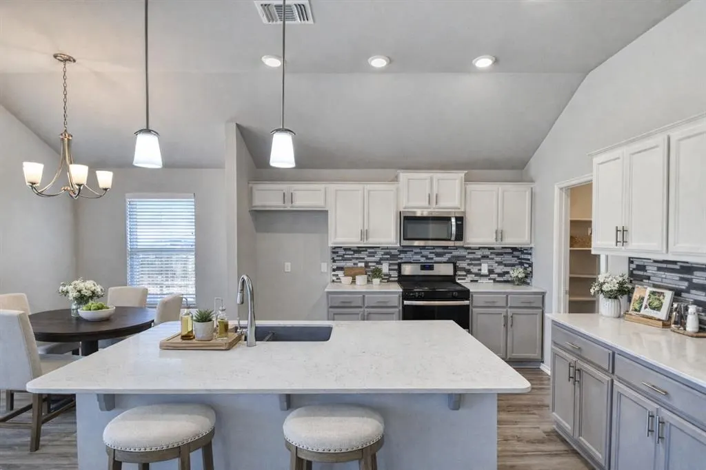 Photo 14 — 6805 NW 157th Terrace, Edmond, OK 73013