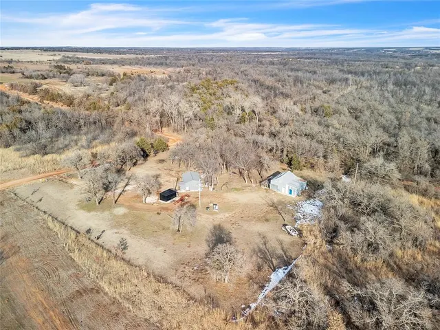 Photo 3 — 4251 E Camp Drive, Guthrie, OK 73044